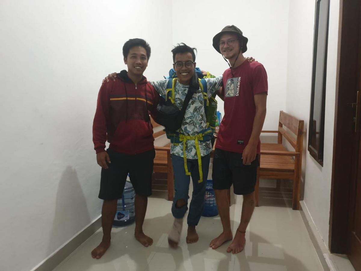 J A Homestay Kuta  Bagian luar foto