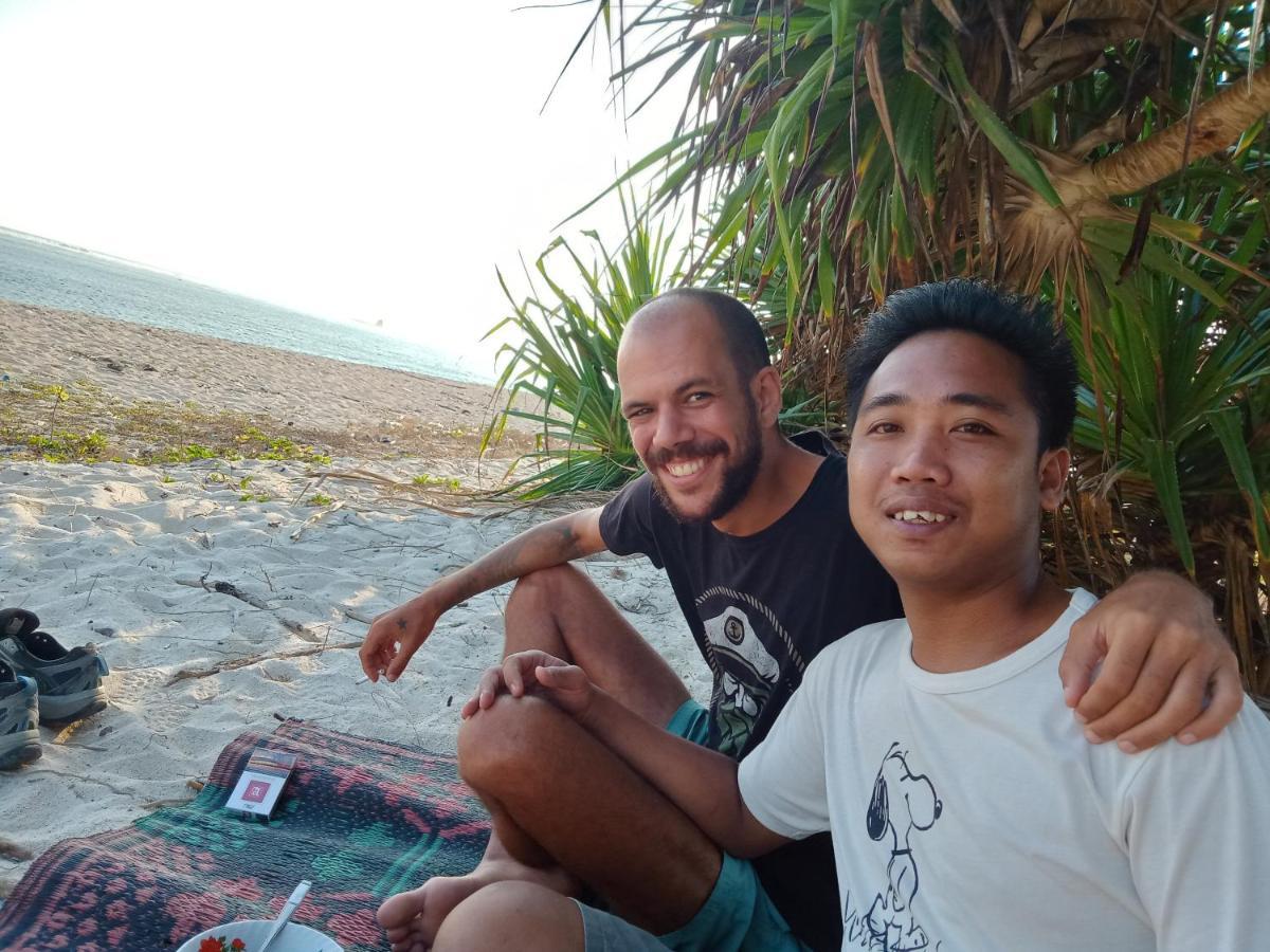 J A Homestay Kuta  Bagian luar foto